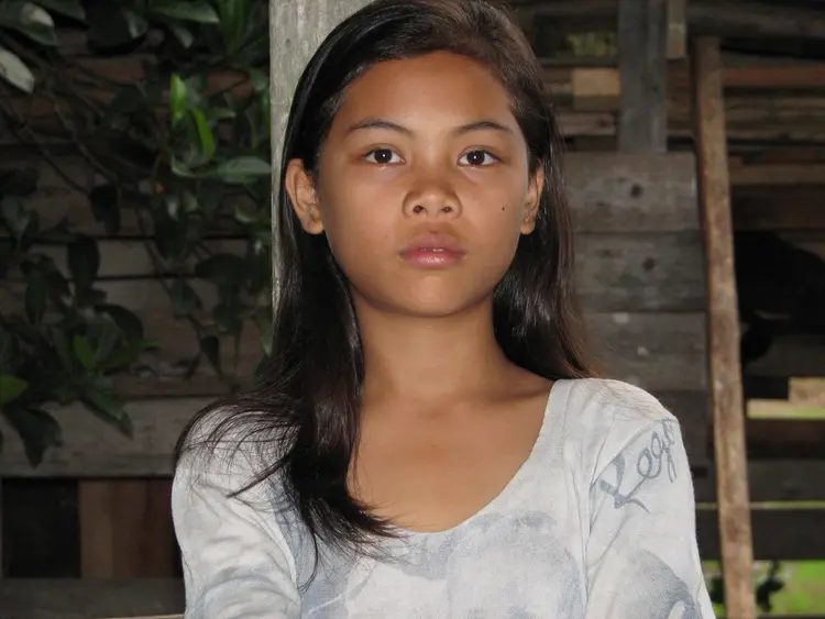 Pretty Girl Nolotan.JPG